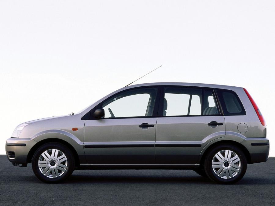  Ford Fusion 2002 года  (фото 26 из 30)